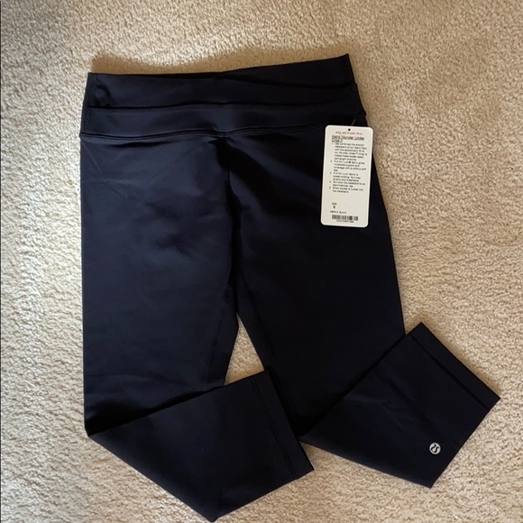 lululemon athletica Pants - NWT Lululemon Size 8 Astro Wunder Under Crop II